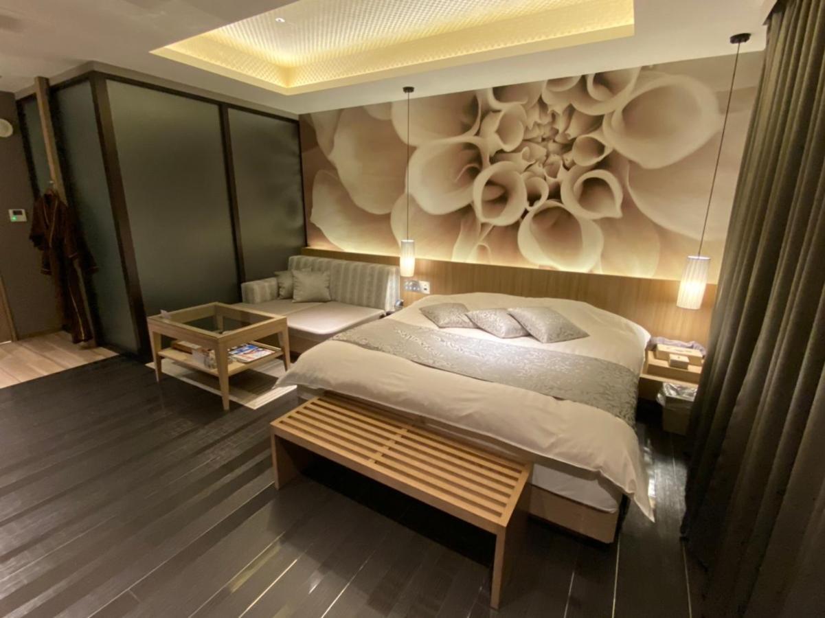 ホテル ポルト 男塾ホテルグループ (Adults Only) Himeji Extérieur photo